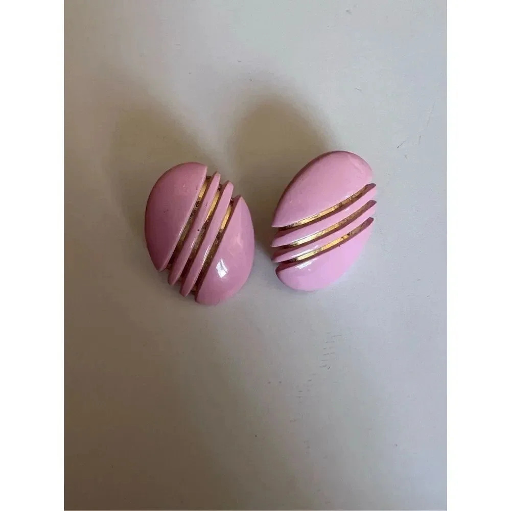 Vintage antique pink and gold oval earrings‎